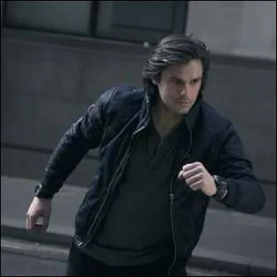 Avec quel membre de sa famille Orelsan a-t-il fait un morceau ?