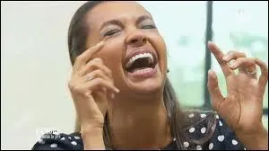 D'aprs Alfred-Lgis Leguay, en 1939, les franais riaient 19 minutes par jour malgr le dbut de la guerre et de la crise conomique alors qu'en 1980, ils ne riaient plus que 6 minutes chaque jour.