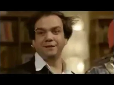 Complétez cette réplique entre Didier et la femme du patron de Pascal : 

Didier : Et si on ... tout nu ?
La femme du patron : Hein ! ?