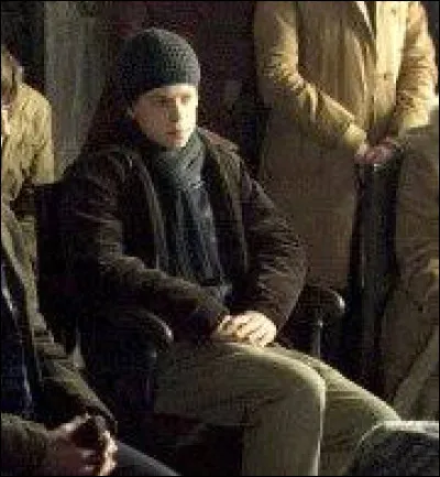 Dans quelle maison est Zacharias Smith ?