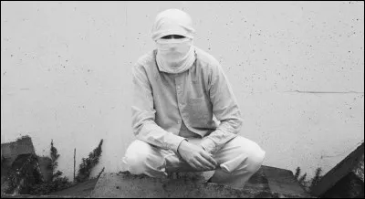 Sur quel morceau le regretté Népal dit-il : "Trois points, swish, on s'replace comme les Sixers" ?