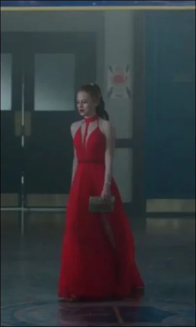 Que dit Cheryl lorsque le shérif fait irruption dans un cours pour l'interroger sur le meurtre de son frère ?