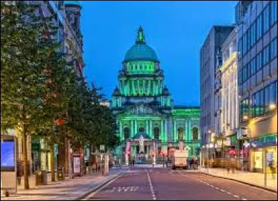 Belfast est une ville de l'île d'Irlande.