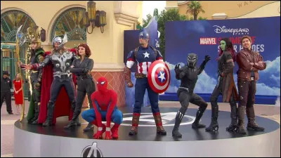 Quel Hotel' est mis à l'honneur pendant l'été des Super Héros ?