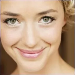 Hlne De Fougerolles revient de loin puisqu'elle a dbut dans les sries mivres d'AB Production ! Dans lequel de ces films n'a-t-elle pas jou ?