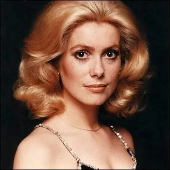 Actrice hiratique  la beaut sublime, Catherine Deneuve est la grande dame du cinma franais. Dans lequel de ces films n'a-t-elle jamais jou ?