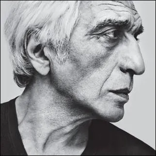 Grard Darmon est l'une des 'gueules' du cinma franais. Privilgiant les rles comiques, il n'a cependant jamais jou dans :