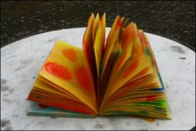 Qui est l'auteur du livre "La nuit bengali" ?