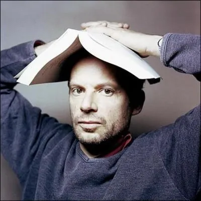 Denis Podalyds opre un va-et-vient constant entre drame et comdie. Dans lequel de ces films ne l'a-t-on jamais aperu ?