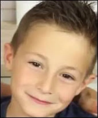 Comment s'appelle le fils de Roxane ?