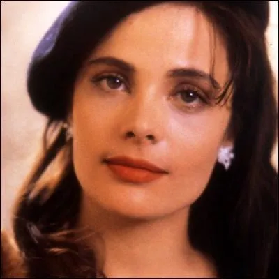Marie Trintignant, issue d'une illustre famille de comdiens, tait habitue aux rles de marginales, complexes et tortures. Dans lequel de ces films n'est-elle pas apparue ?