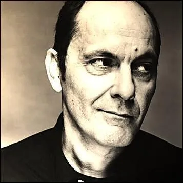 Jean-Pierre Bacri est le 'rleur' par excellence, il se plait  afficher dans la majorit de ses films une mine renfrogne mais sympathique. Il n'est pas dans :