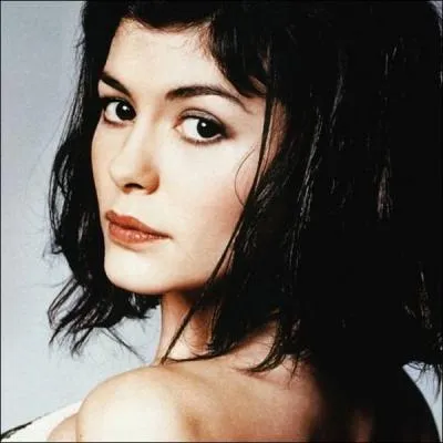 Audrey Tautou a connu la conscration grce  son rle d'Amlie Poulain qui l'a fait connatre dans le monde entier. Profitant de ce succs, elle a enchan les films, mais elle ne joue pas dans :