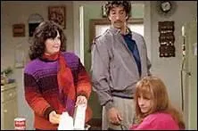 De qui Monica a re�u son premier baiser ?