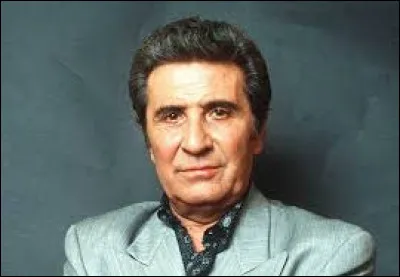 Quelle chanson de Gilbert Bécaud sera l'une des hymnes de cette saison ?