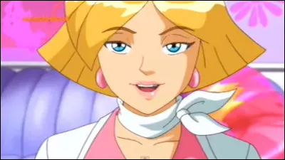 Comment s'appelle la mère de Clover ?