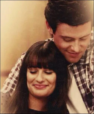 Comment surnomme-t-on le couple de Rachel et Finn ?