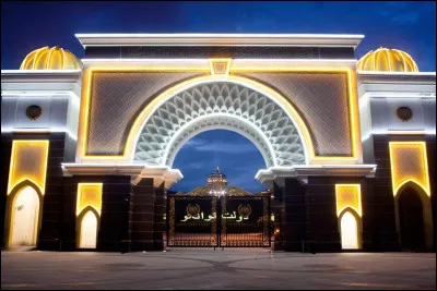 Où se trouve le Palais Royal Istana Negara aujourd'hui devenu le musée Royal ?