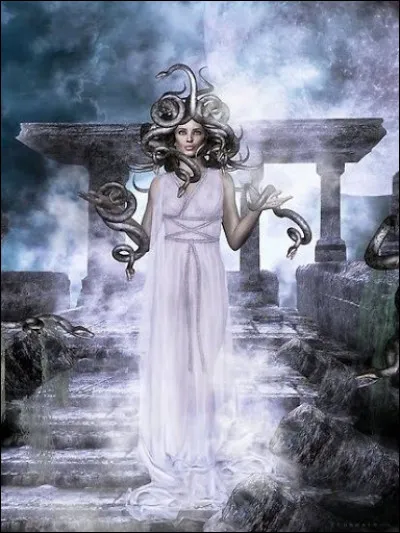 Sa mère est Méduse.