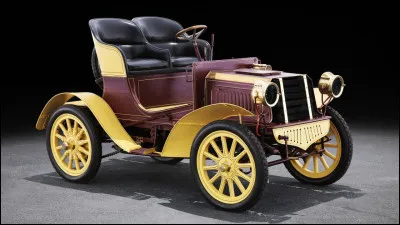 Qu'est-ce qui a motivé le fondateur de la marque "Mercedes" à choisir ce nom ?