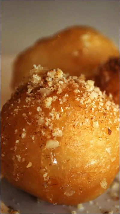Comment s'appelle ce petit beignet originaire de Turquie ?