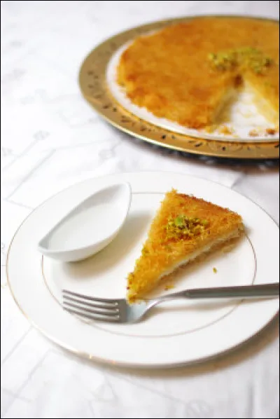 Le kenafeh est une pâtisserie faite à base de fromage, de pistaches et de beurre. Quelle est sa région d'origine ?
