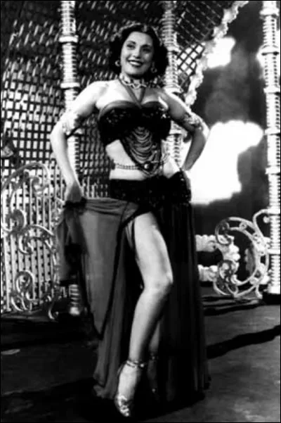 Dans quel pays est née Tahiya Carioca ?