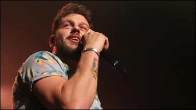 En 2016, Claudio Capéo sort de l'anonymat grâce à "The Voice". Il enregistre un album. Mais combien en avait-il enregistré auparavant sans être connu pour autant ?