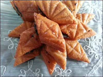 Quel est le nom de ce dessert, très populaire en Tunisie, en Algérie et au Maroc ?