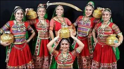 Les termes "ouest" et "occidentaux" ont commenc&eacute; &agrave; &ecirc;tre utilis&eacute;s avec plus d'importance apr&egrave;s la Seconde Guerre mondiale.