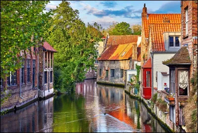 Identifiez le pays de Bruges.