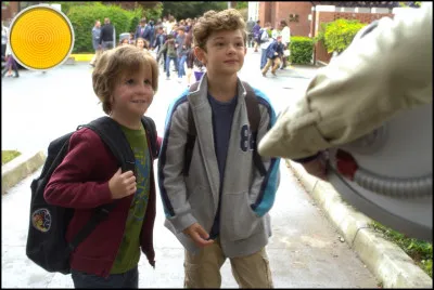 Pourquoi à un moment du film le personnage principal va-t-il ignorer son ami ?