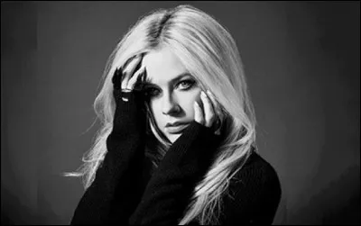 Qui est Avril Lavigne ?
