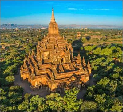 Histoire - le roi Tabinshwehti réunifie la Birmanie et fonde le deuxième Empire birman en :