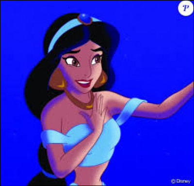 De qui est amoureux le beau Aladdin ?