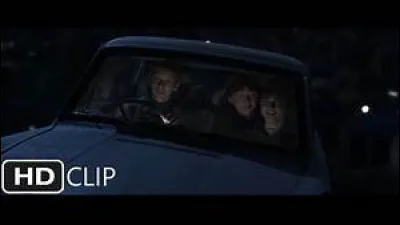 La deuxième année, il s'enfuit...