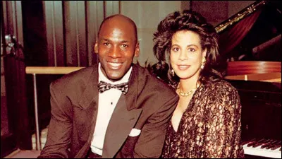 Comment s'appelle la première épouse de MJ, avec laquelle il a eu 3 enfants ?