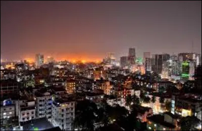 Comment s'appelle le pays de Dacca ?