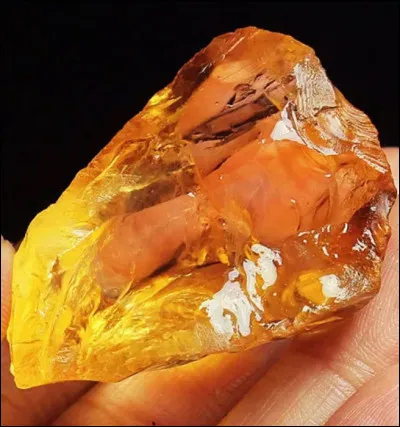 La citrine développe la créativité.