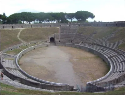 Les thermopolia sont :