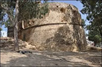 Comment s'appelle ce monument tunisien ?