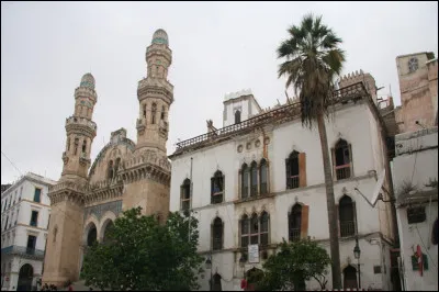 Le Dar Hassan Pacha est...