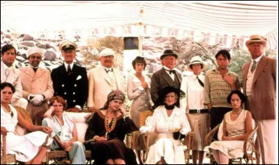 L'action de ce film, réalisé par John Guillermin, se déroule sur un bateau, lors d'une croisière. La mort rôde mais pas de panique Hercule Poirot enquête. Quel fleuve le bateau parcourt-il ?
Indice : il joua un rôle très important dans l'Égypte antique.