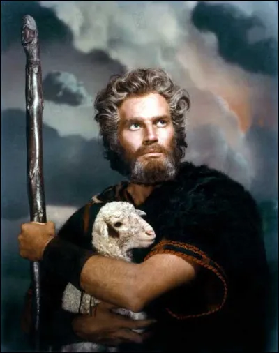 "Les Dix Commandements" est un film réalisé par Cécil B. DeMille. C'est également l'ultime film du réalisateur. Quel acteur incarne Moïse ?
Indice : il fut Ben-Hur au cinéma.