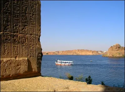 Tournait dans les mains d'anciens cinéastes, c'est la...