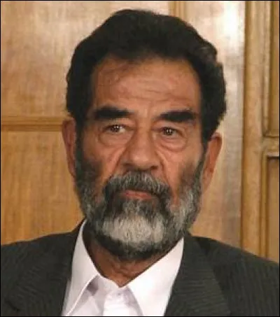 En 1990, Saddam Hussein, homme d'Etat irakien, tente de faire de son pays la première puissance pétrolière mondiale : pour ce faire, quel Etat tente-t-il d'annexer ?