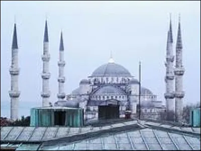 Sur quoi le kalām repose-t-il, ce qui le différencie du soufisme ?