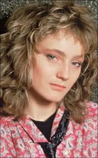 Complétez le titre de cette chanson : "Les hommes qui...