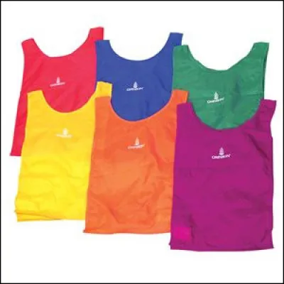 Les couleurs de dossards officiels du Kin-ball sont :