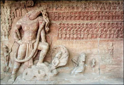 Gupta : Mais que fait Vishnou Varaha (sanglier) sur ce relief d'Udayagiri ?